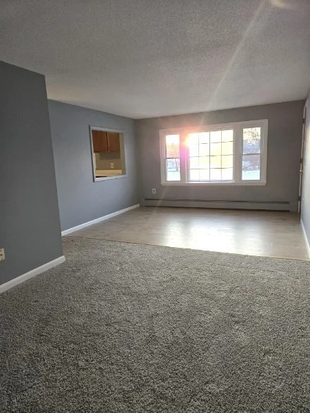 2 bed, 1 bath apartment for rent at 19 Chapman Ave Unit 14, West Brookfield — photo 2 of 10