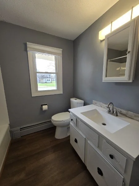 2 bed, 1 bath apartment for rent at 19 Chapman Ave Unit 21, West Brookfield — photo 8 of 11