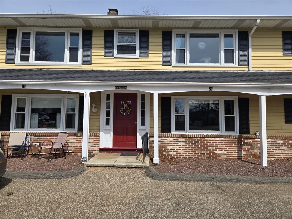 2 bed, 1 bath apartment for rent at 19 Chapman Ave Unit 21, West Brookfield — photo 11 of 11