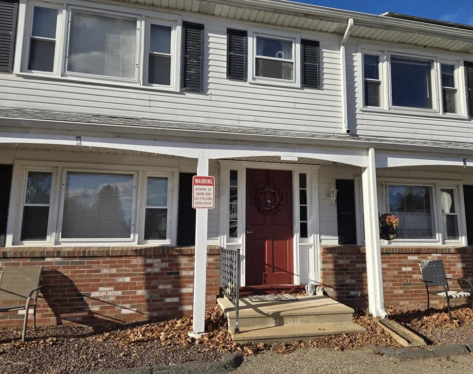 2 bed, 1 bath apartment for rent at 19 Chapman Ave Unit 8, West Brookfield — photo 7 of 9