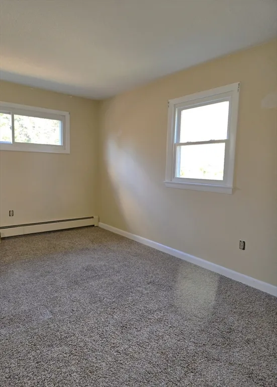 2 bed, 1 bath apartment for rent at 19 Chapman Ave Unit 8, West Brookfield — photo 5 of 9
