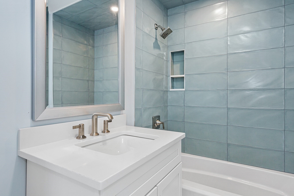 3 bed, 2 bath apartment for rent at 19 Chase St Unit 2R, Dorchester — photo 13 of 21