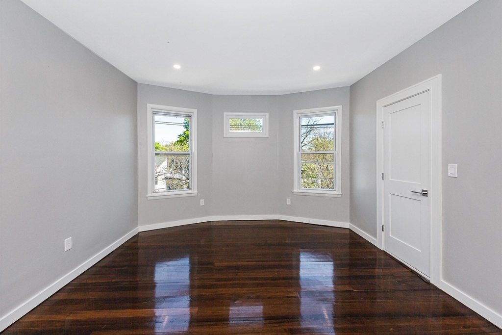 3 bed, 2 bath apartment for rent at 19 Chase St Unit 3, Dorchester — photo 21 of 25