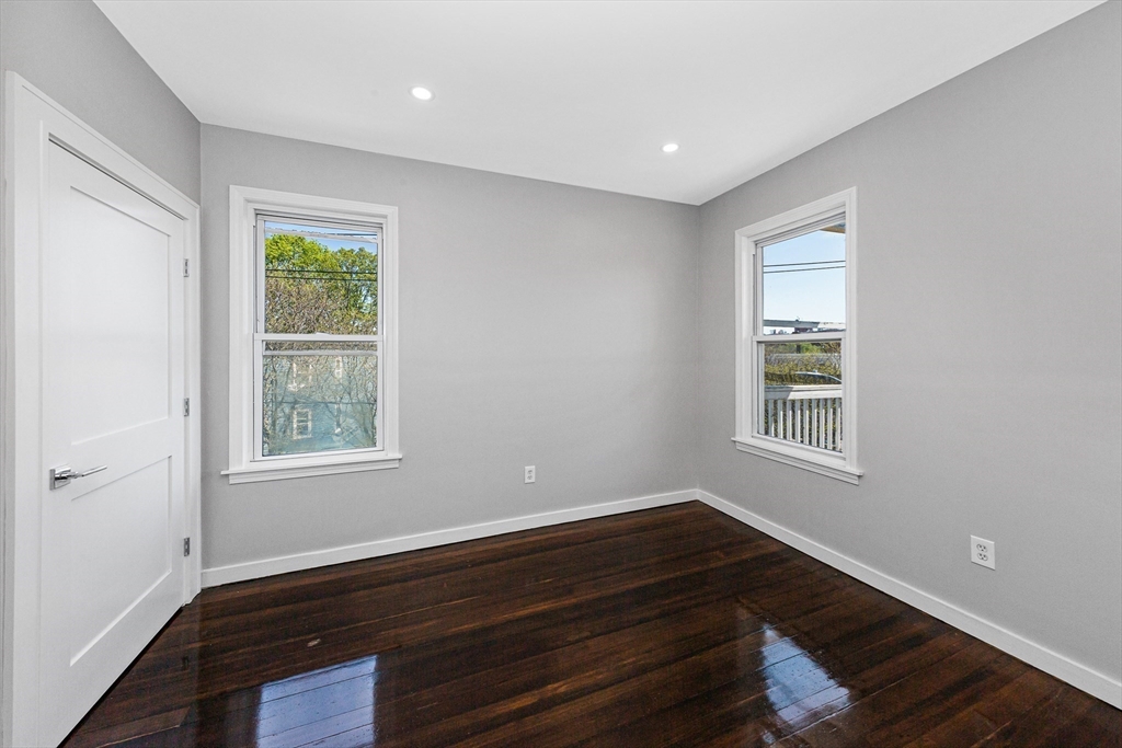 3 bed, 2 bath apartment for rent at 19 Chase St Unit 3R, Dorchester — photo 14 of 20