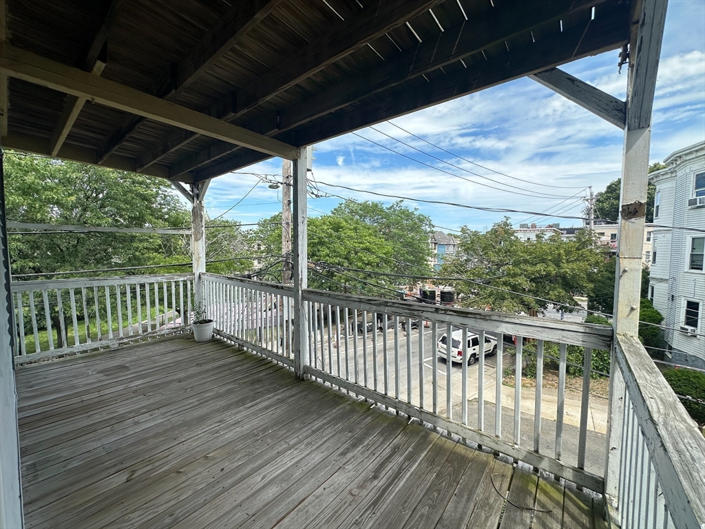 3 bed, 2 bath apartment for rent at 19 Chase St Unit 3R, Dorchester — photo 5 of 20