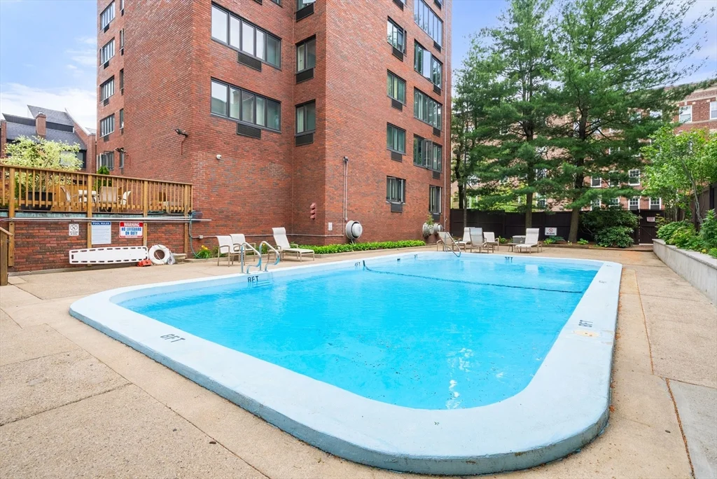 2 bed, 2 bath apartment for rent at 19 Chauncy St Unit 4B, Neighborhood Nine — photo 24 of 26