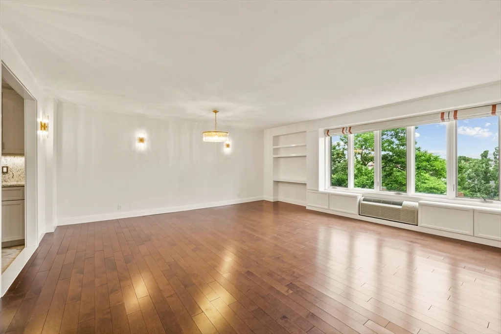 2 bed, 2 bath apartment for rent at 19 Chauncy St Unit 4B, Neighborhood Nine — photo 3 of 26