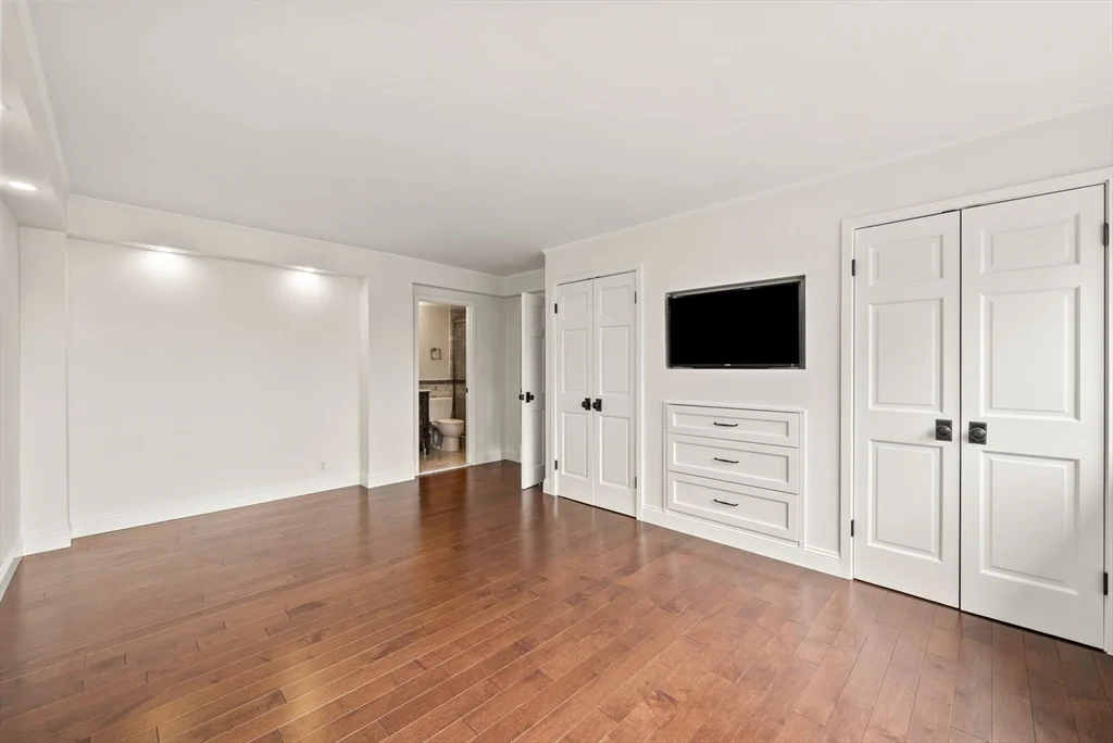 2 bed, 2 bath apartment for rent at 19 Chauncy St Unit 4B, Neighborhood Nine — photo 19 of 26
