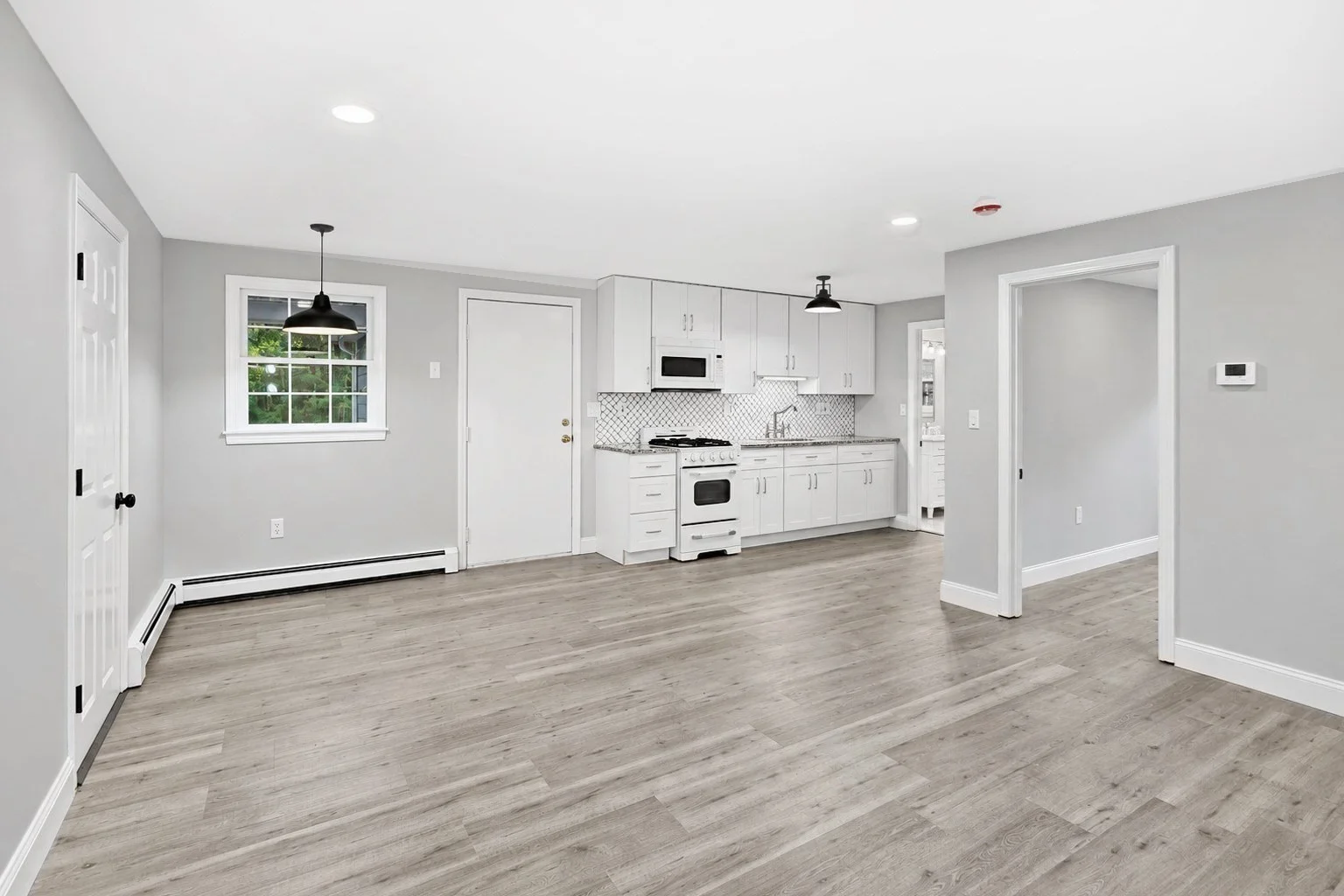 5 bed, 3 bath apartment for rent at 19 Cherry St Unit 19, North Reading — photo 13 of 42