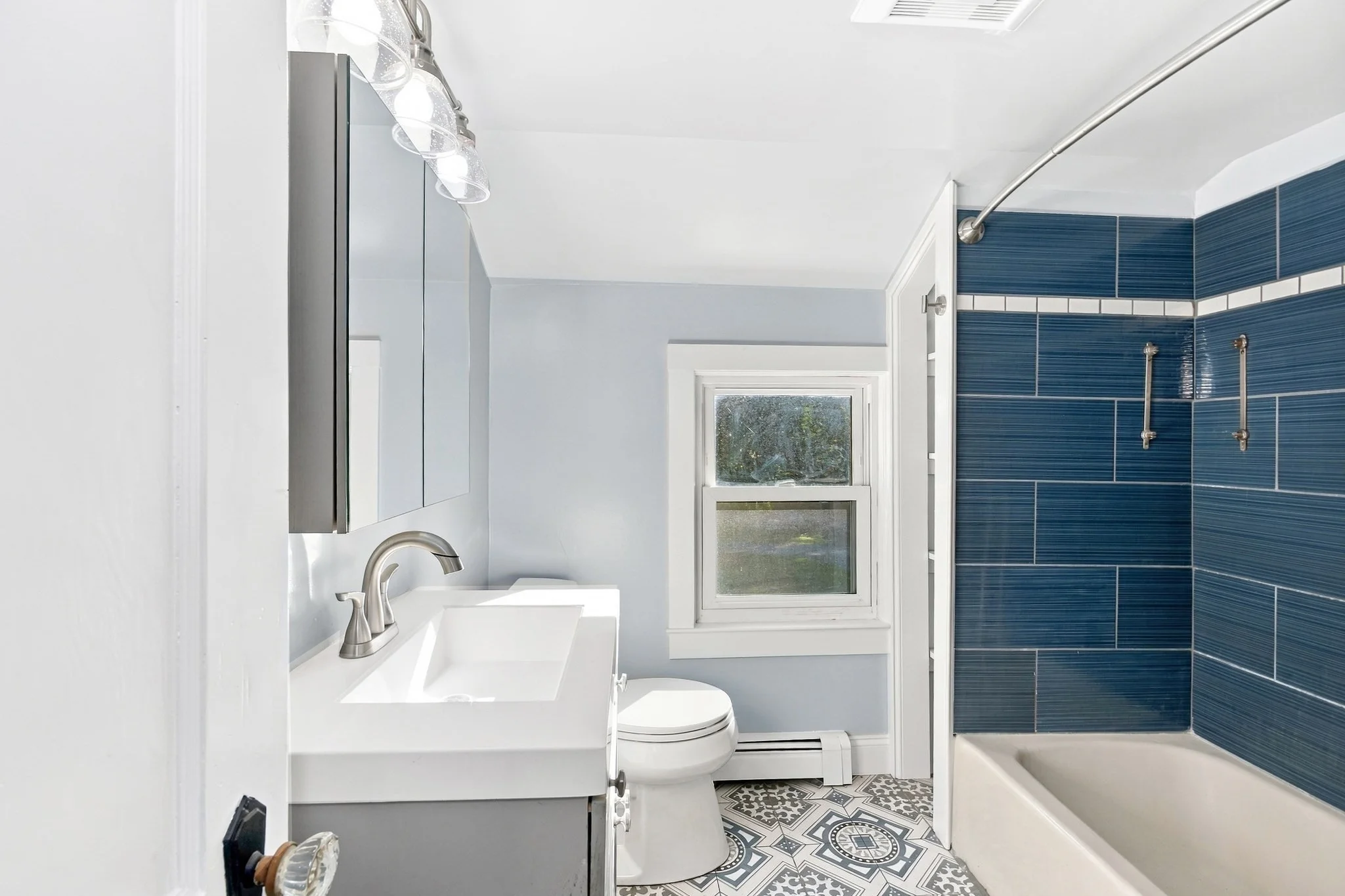 5 bed, 3 bath apartment for rent at 19 Cherry St Unit 19, North Reading — photo 36 of 42