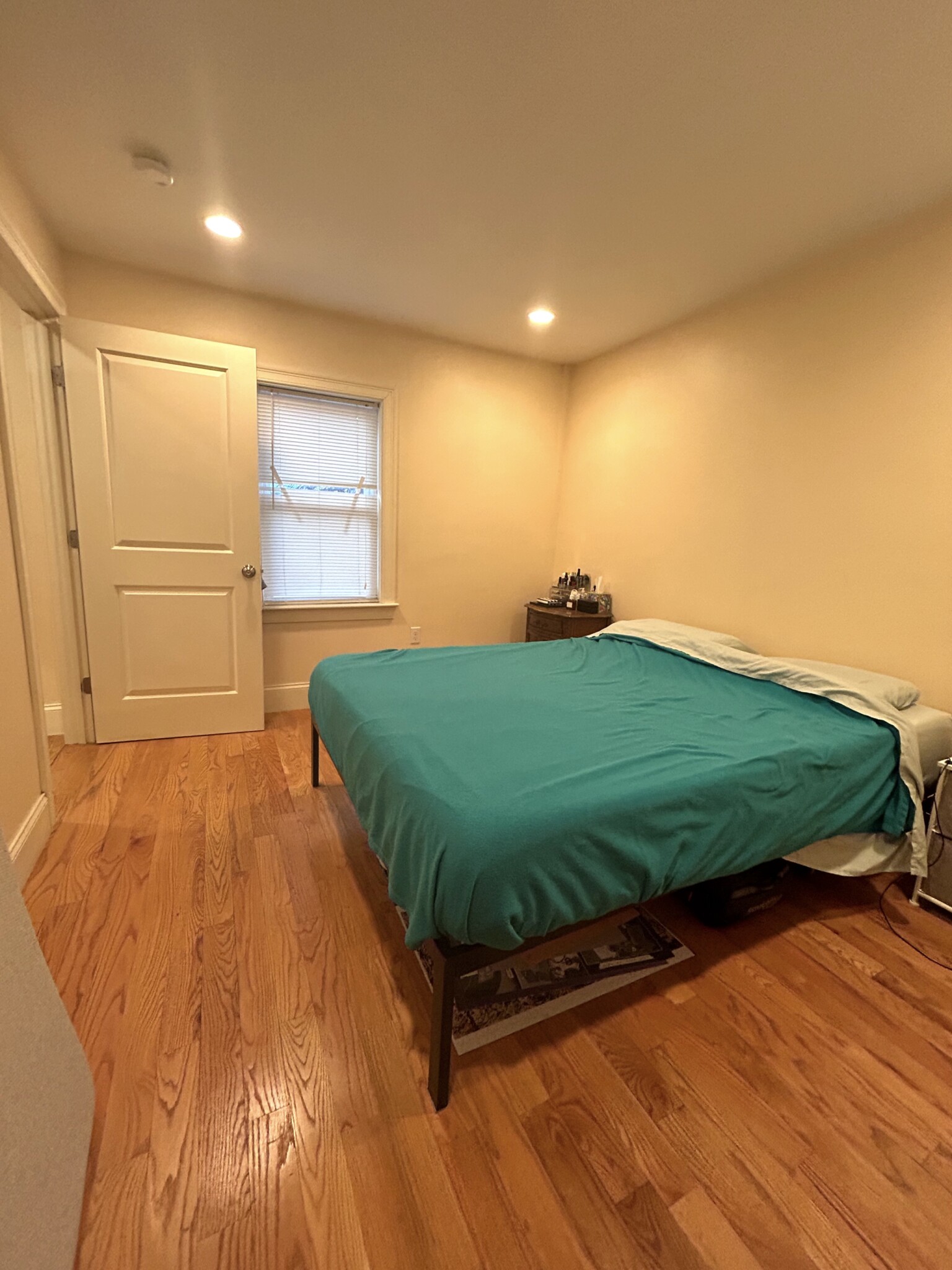 2 bed, 1 bath apartment for rent at 19 Chestnut Hill Ave Unit 1, Brighton — photo 7 of 12