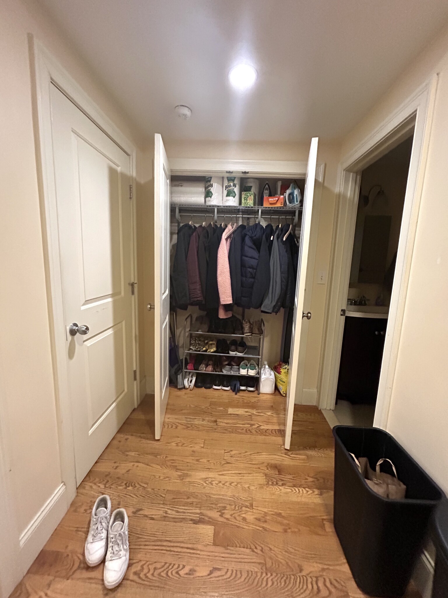 2 bed, 1 bath apartment for rent at 19 Chestnut Hill Ave Unit 1, Brighton — photo 11 of 12