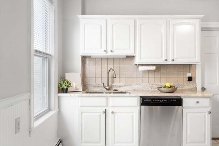 2 bed, 1 bath apartment for rent at 19 Chestnut Unit 2, Jamaica Plain — photo 9 of 16