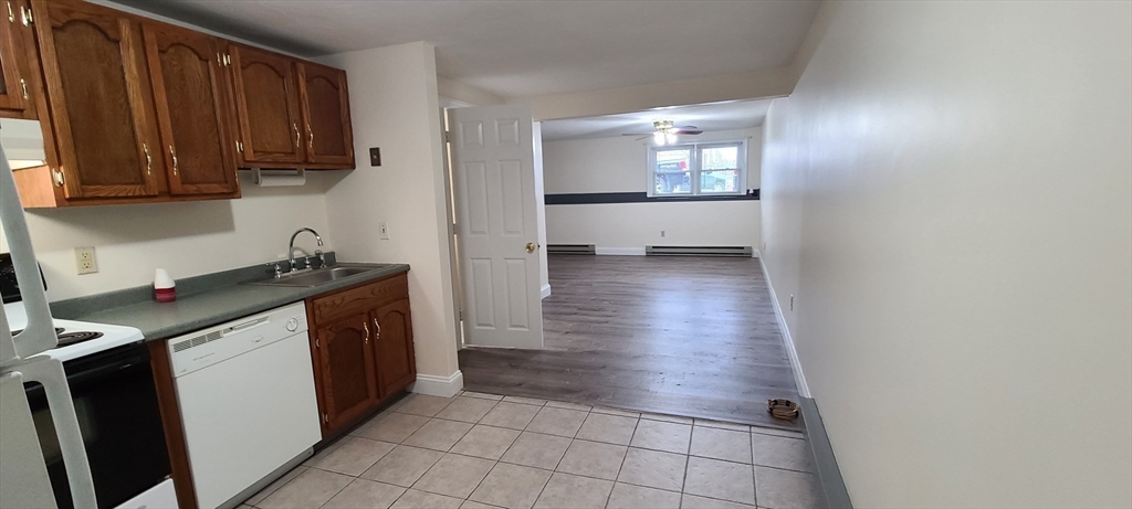 1 bed, 1 bath apartment for rent at 19 Church St Unit A6, North Attleboro — photo 5 of 8