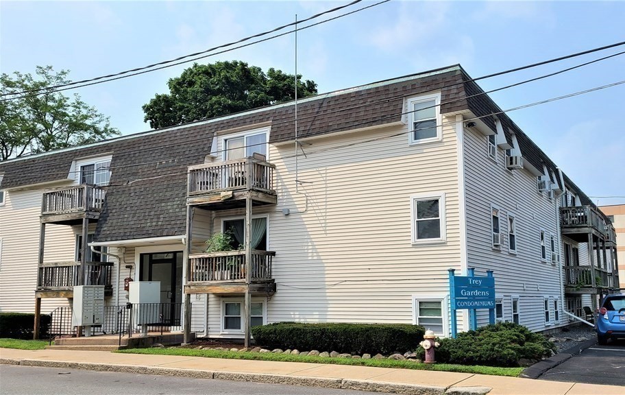 1 bed, 1 bath apartment for rent at 19 Church St Unit A6, North Attleboro