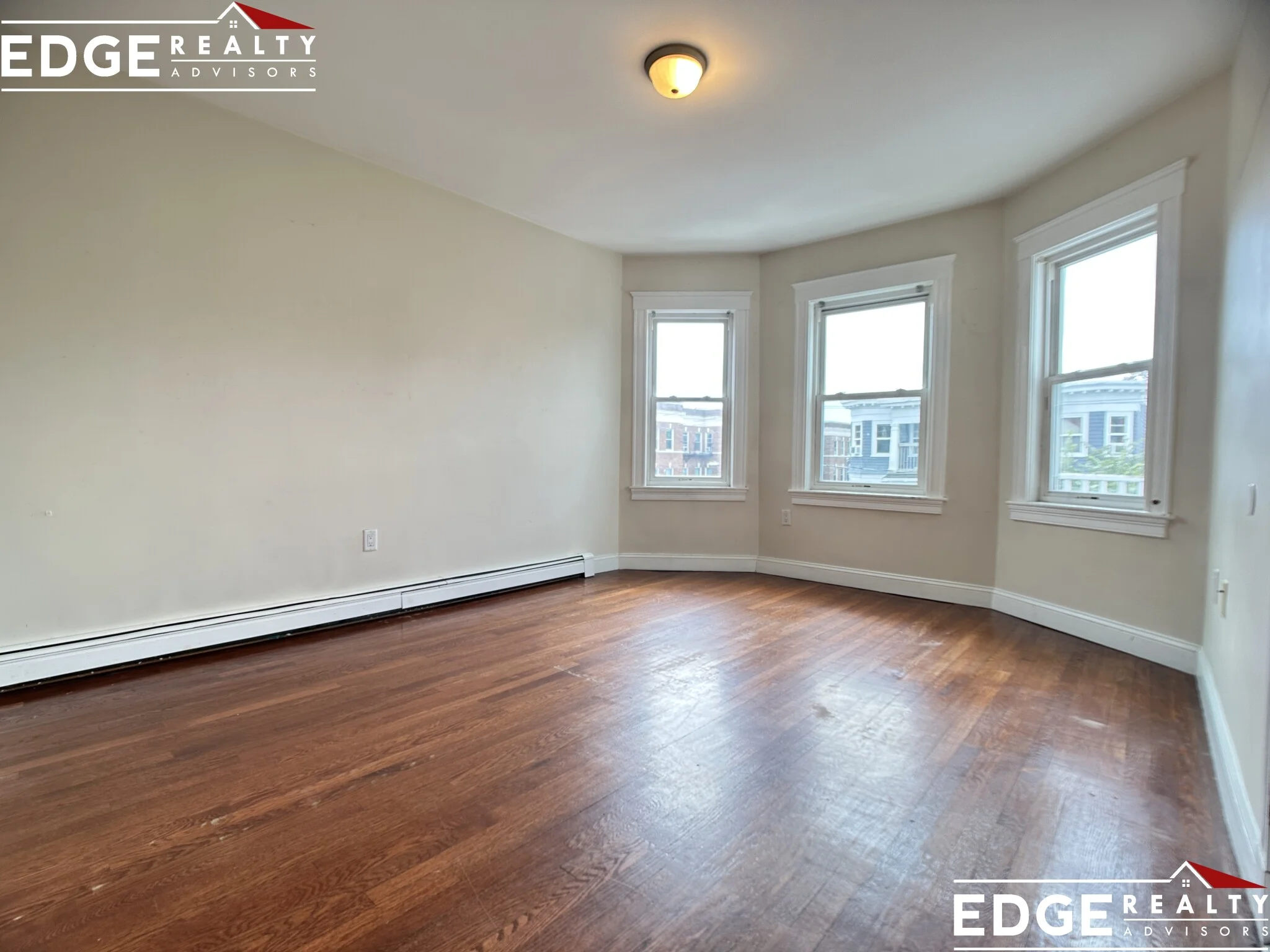 4 bed, 1.5 bath apartment for rent at 19 Claymoss Rd Unit 3, Brighton — photo 5 of 9