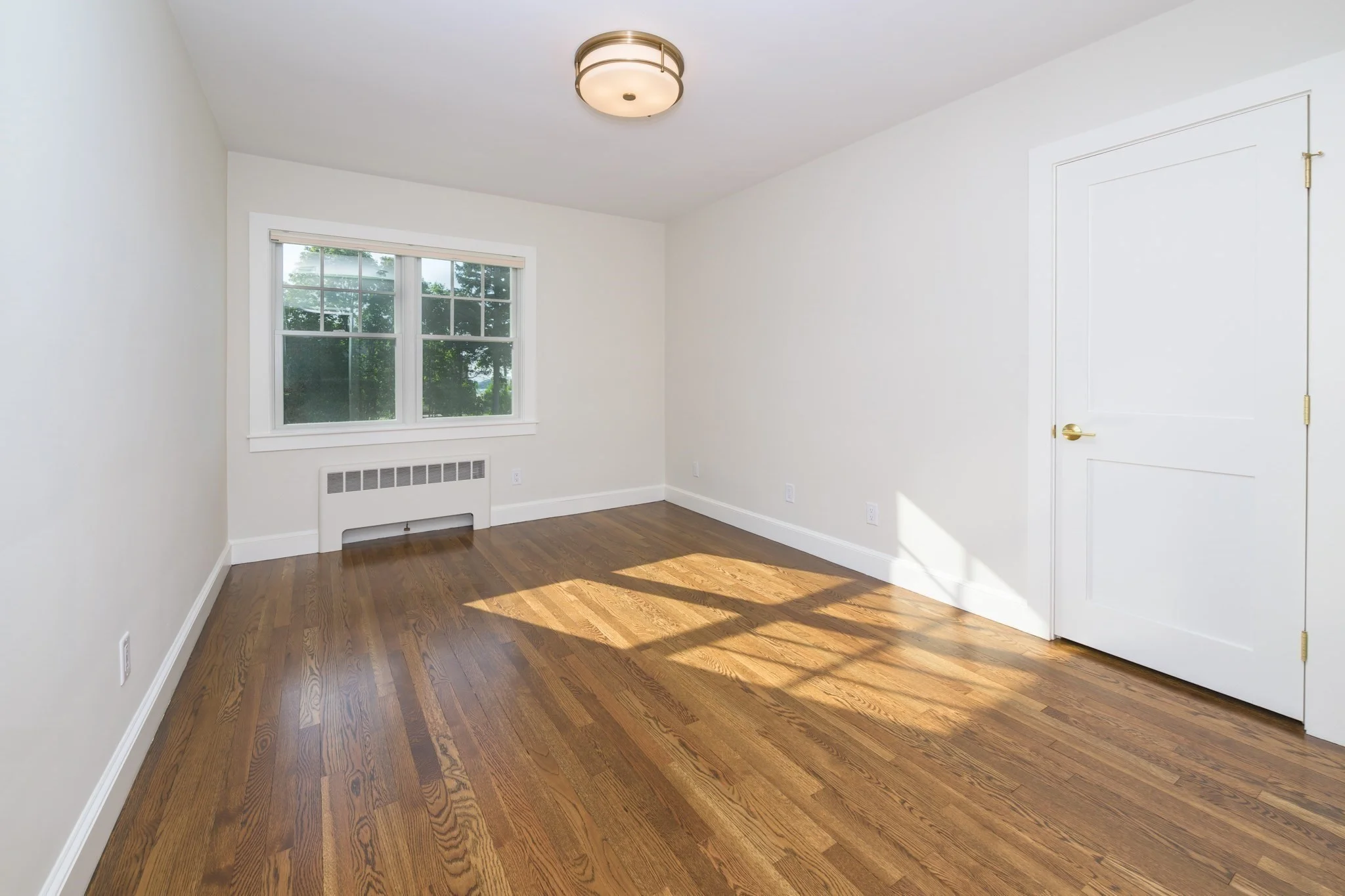 3 bed, 2 bath apartment for rent at 19 Cleveland Rd, Marblehead — photo 12 of 24
