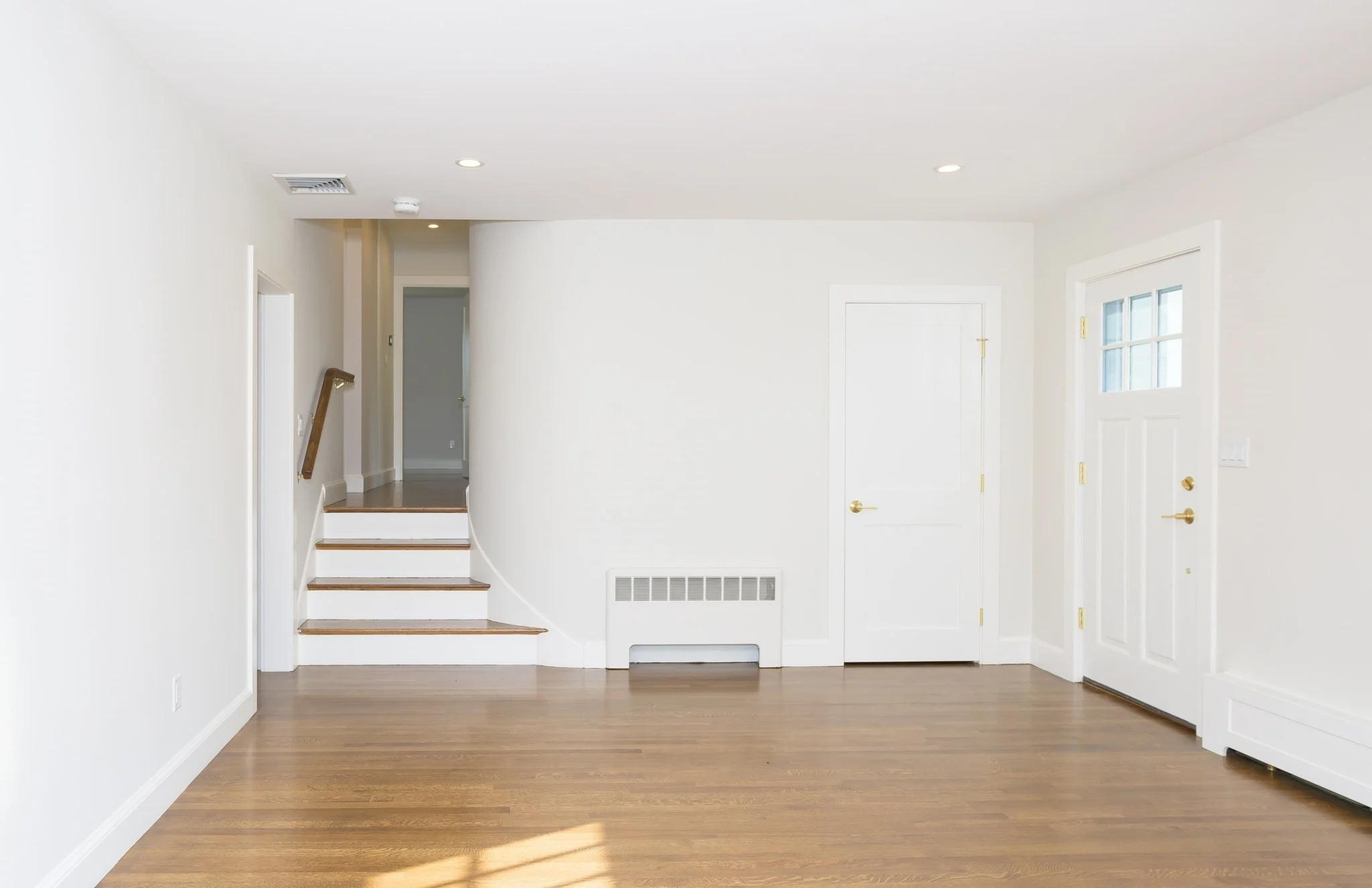 3 bed, 2 bath apartment for rent at 19 Cleveland Rd, Marblehead — photo 11 of 24