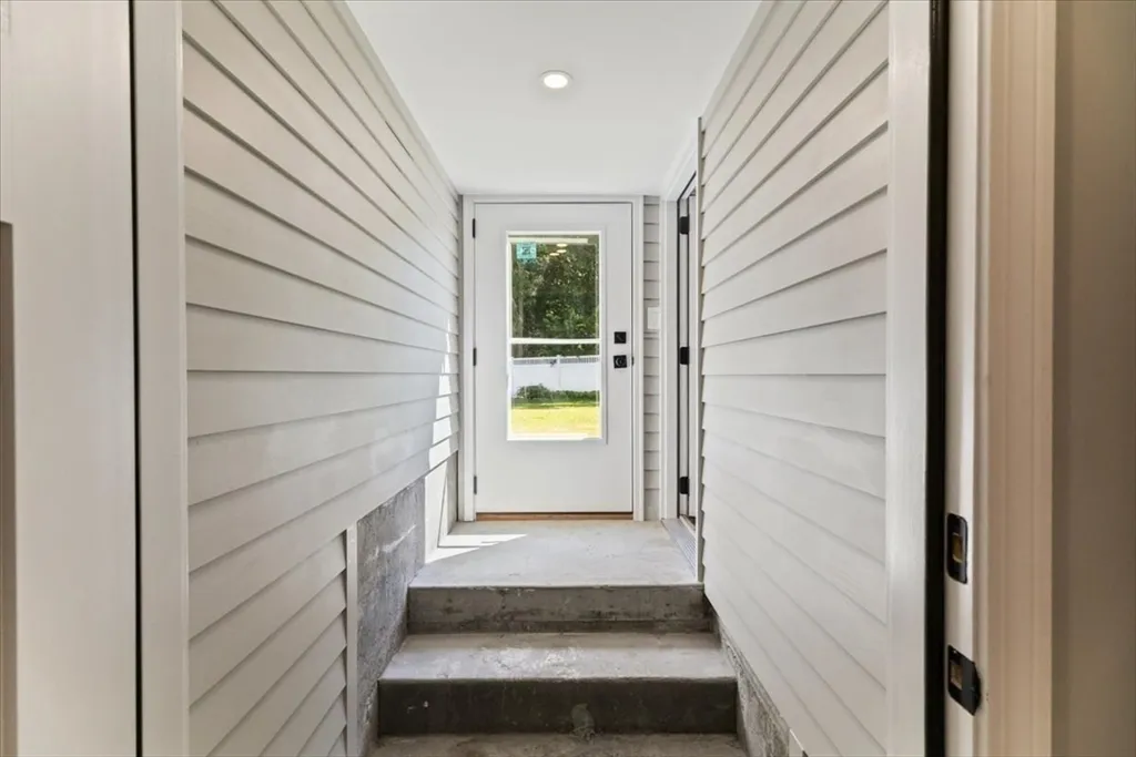 2 bed, 1 bath apartment for rent at 19 Coach Ln Unit 1, Norwood — photo 23 of 40