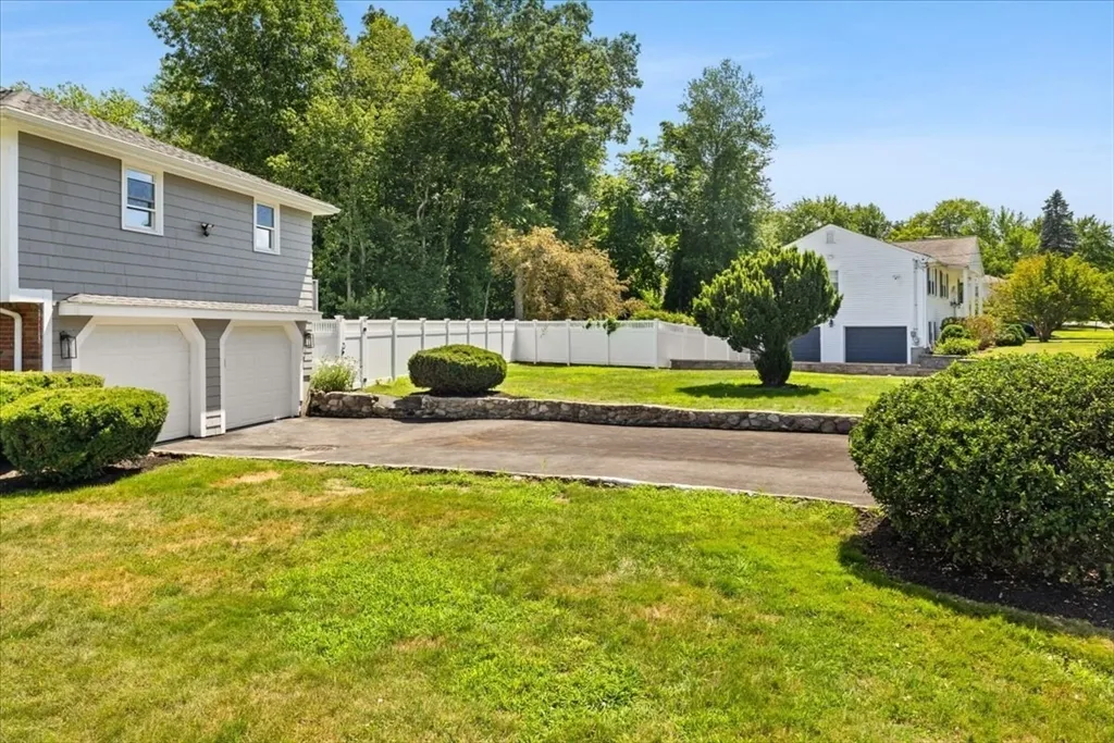 2 bed, 1 bath apartment for rent at 19 Coach Ln Unit 1, Norwood — photo 34 of 40