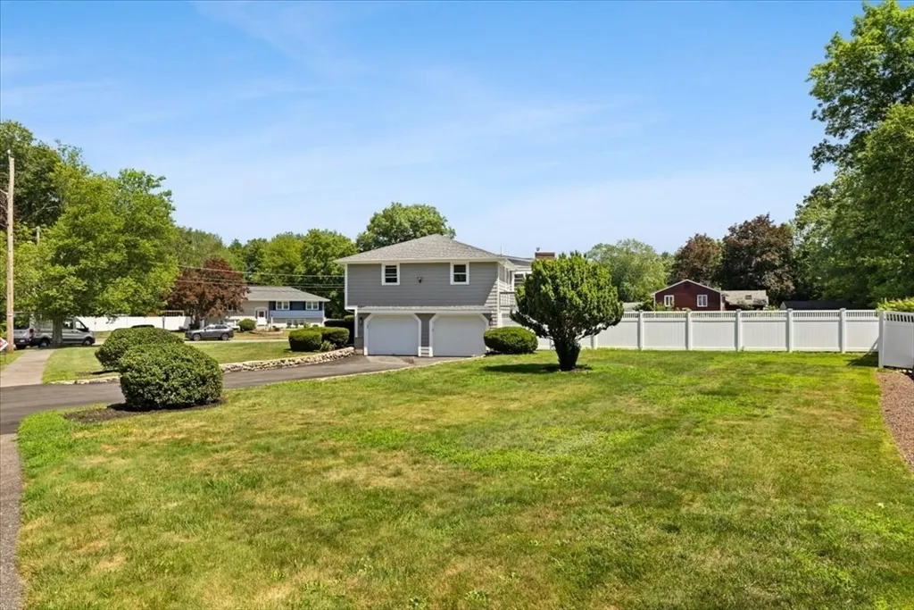 2 bed, 1 bath apartment for rent at 19 Coach Ln Unit 1, Norwood — photo 36 of 40