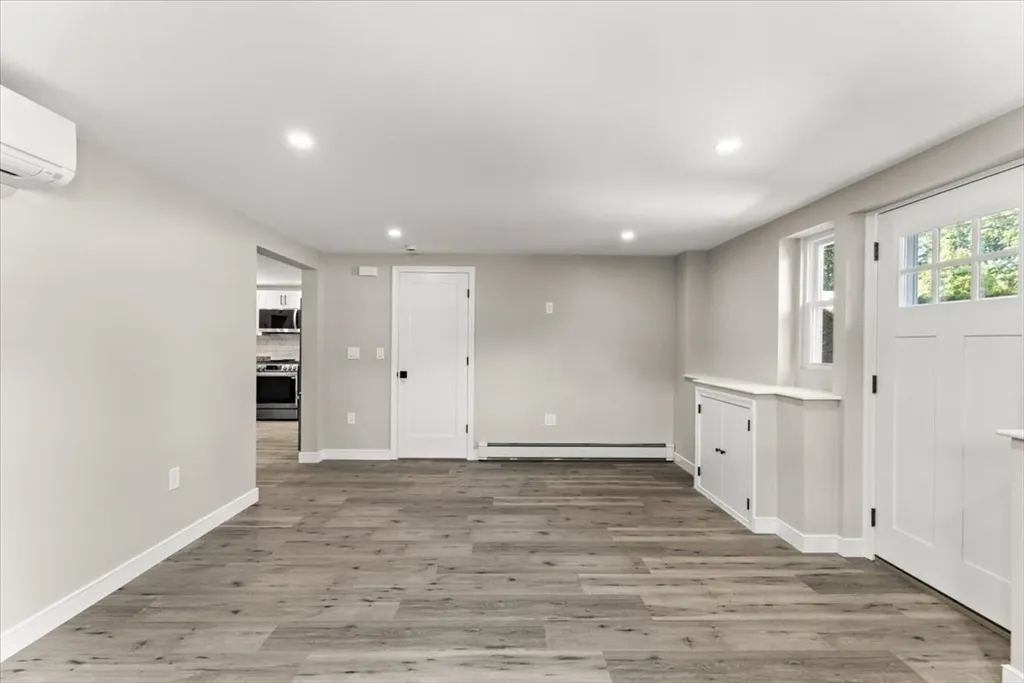 2 bed, 1 bath apartment for rent at 19 Coach Ln Unit 1, Norwood — photo 14 of 40