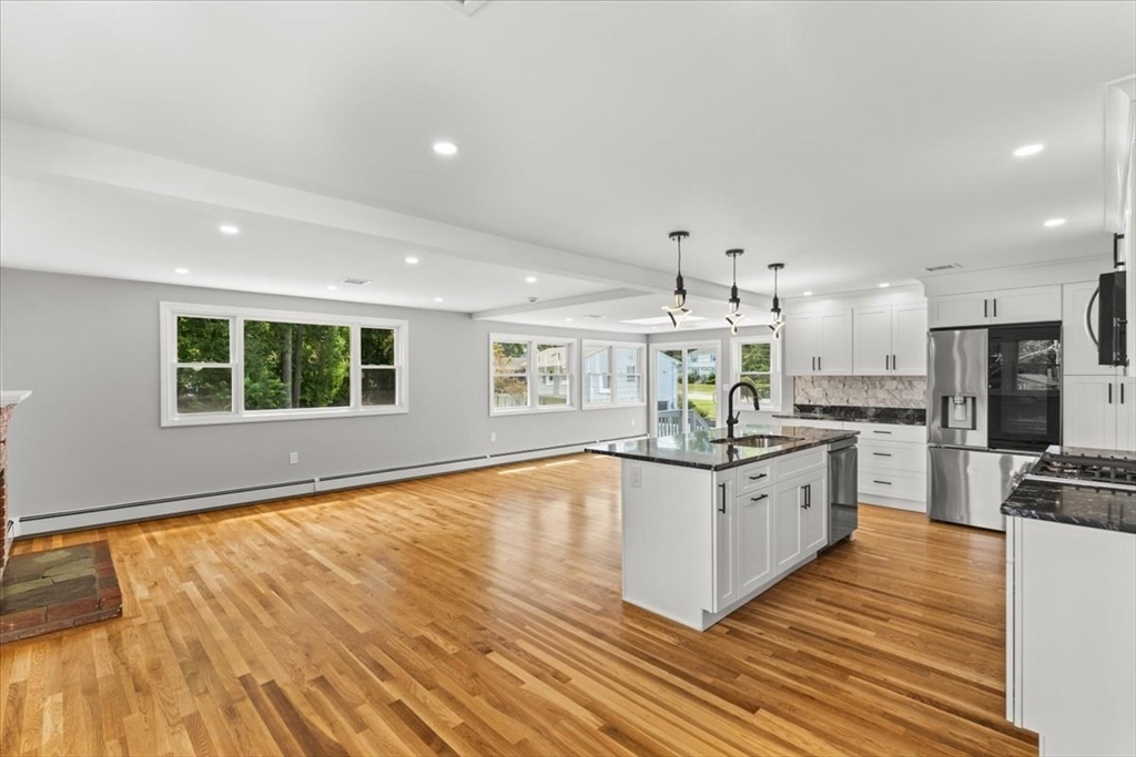 3 bed, 2 bath apartment for rent at 19 Coach Ln Unit 2, Norwood — photo 12 of 42