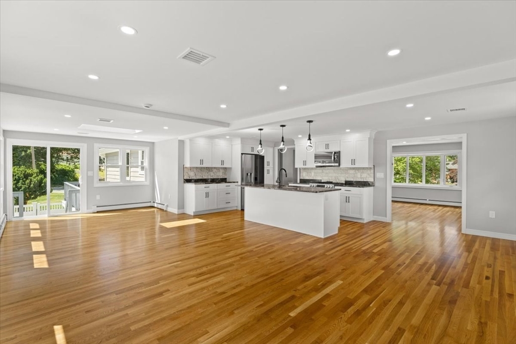 3 bed, 2 bath apartment for rent at 19 Coach Ln Unit 2, Norwood — photo 20 of 42
