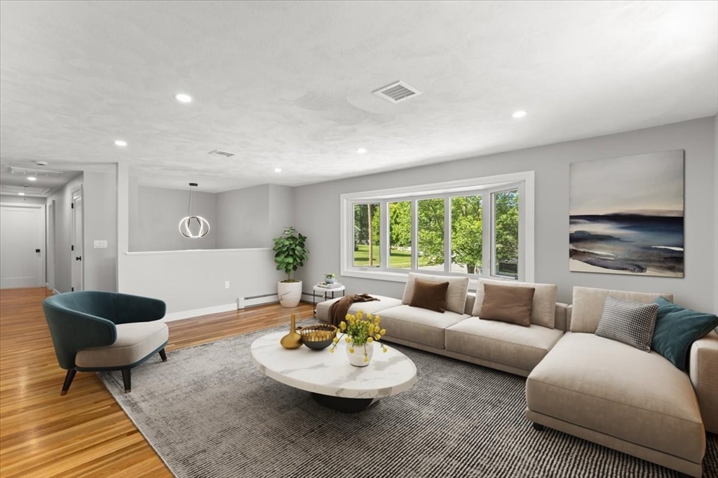 3 bed, 2 bath apartment for rent at 19 Coach Ln Unit 2, Norwood — photo 9 of 42