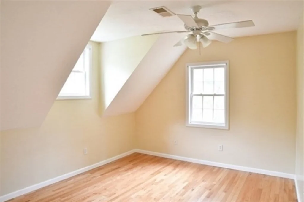 3 bed, 2 bath apartment for rent at 19 Collins Rd, Northborough — photo 10 of 19