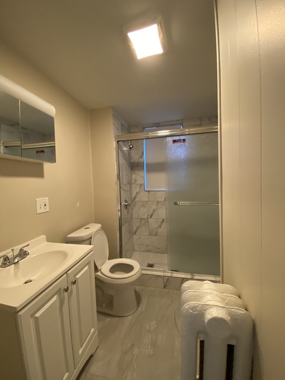 3 bed, 2 bath apartment for rent at 19 Coral Av Unit 2, Winthrop — photo 7 of 16