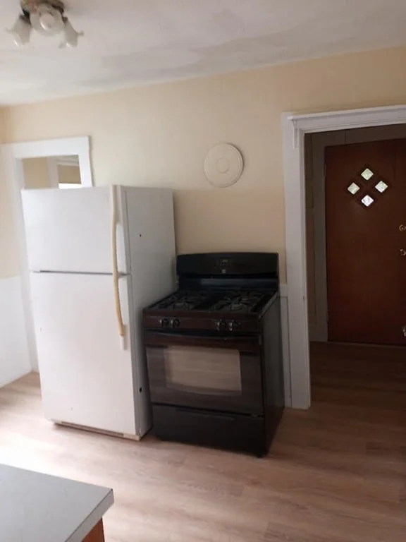 2 bed, 1 bath apartment for rent at 19 Corinthian Rd Unit 1, Davis Square — photo 6 of 10