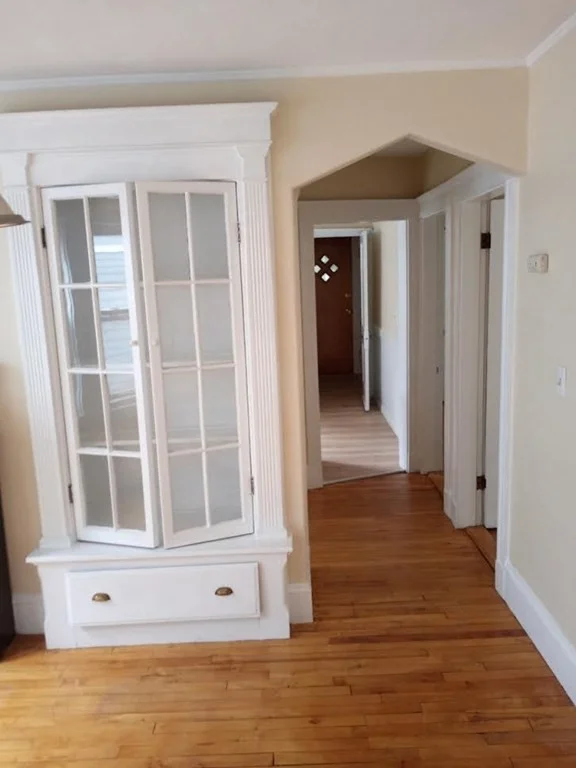 2 bed, 1 bath apartment for rent at 19 Corinthian Rd Unit 1, Davis Square — photo 5 of 10
