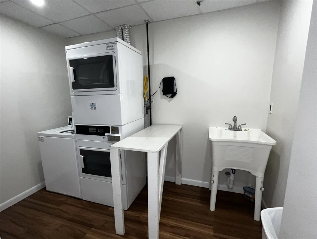 2 bed, 1 bath apartment for rent at 19 Cortes St Unit 10, Bay Village — photo 11 of 11