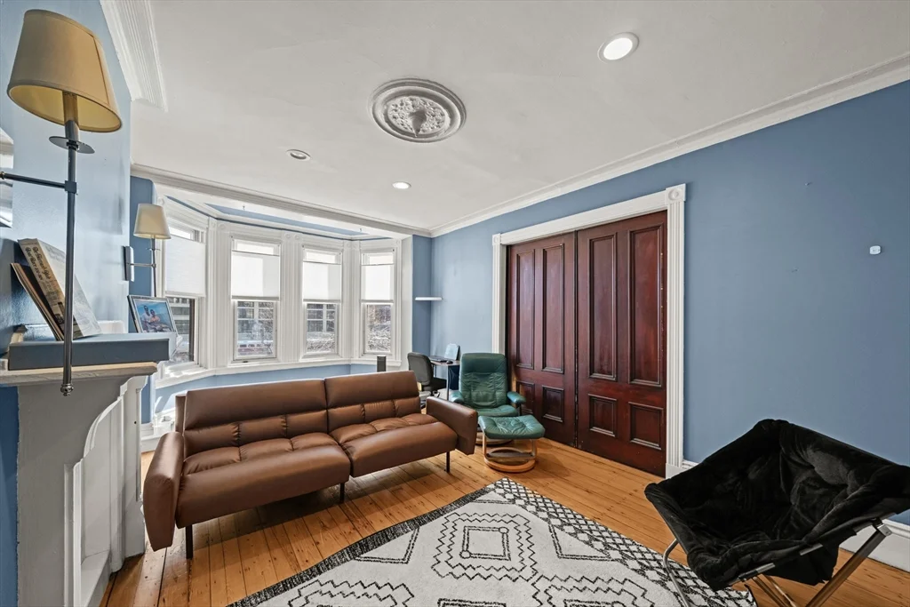2 bed, 1 bath apartment for rent at 19 Cortes St Unit 3, Back Bay — photo 6 of 22
