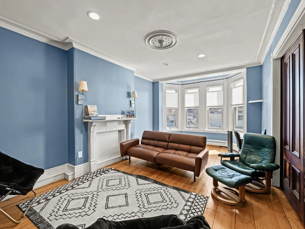 2 bed, 1 bath apartment for rent at 19 Cortes St Unit 3, Back Bay — photo 5 of 22