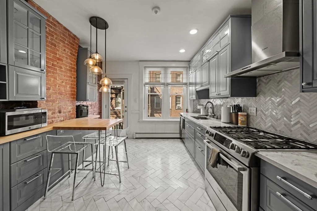 2 bed, 1 bath apartment for rent at 19 Cortes St Unit 3, Back Bay — photo 1 of 22