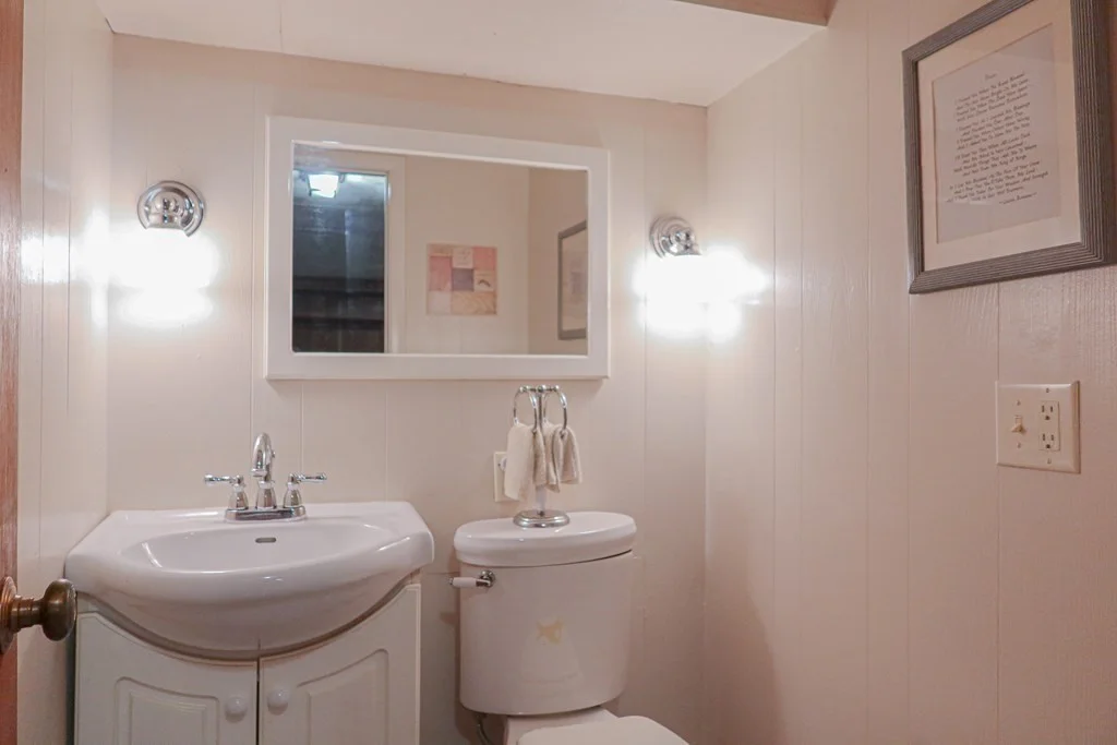 3 bed, 2 bath apartment for rent at 19 Cox Rd, Winchester — photo 15 of 19