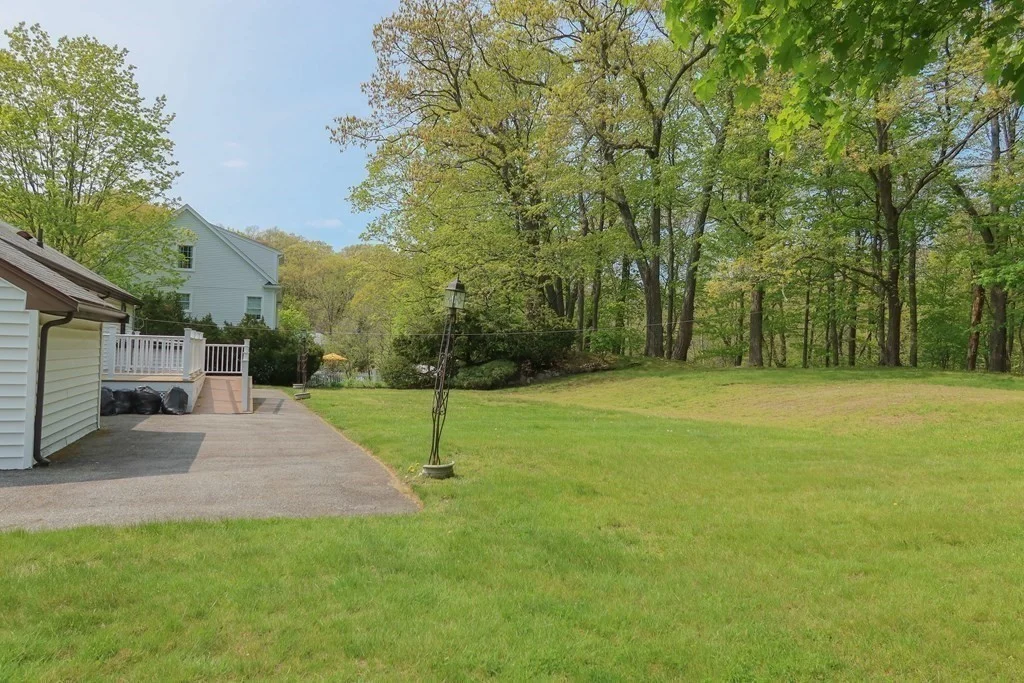 3 bed, 2 bath apartment for rent at 19 Cox Rd, Winchester — photo 16 of 19