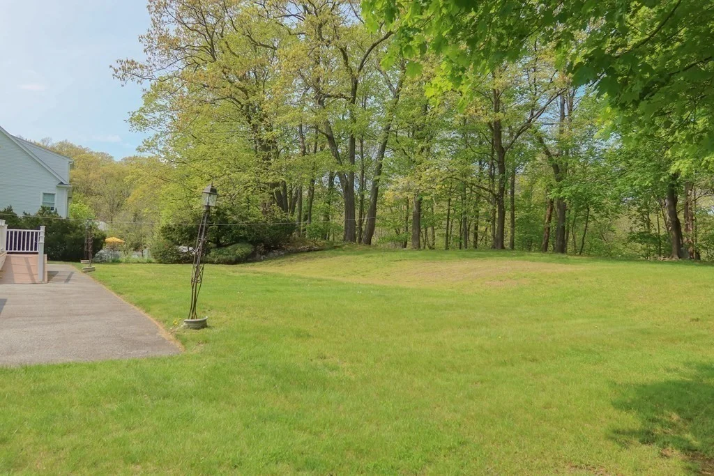 3 bed, 2 bath apartment for rent at 19 Cox Rd, Winchester — photo 17 of 19