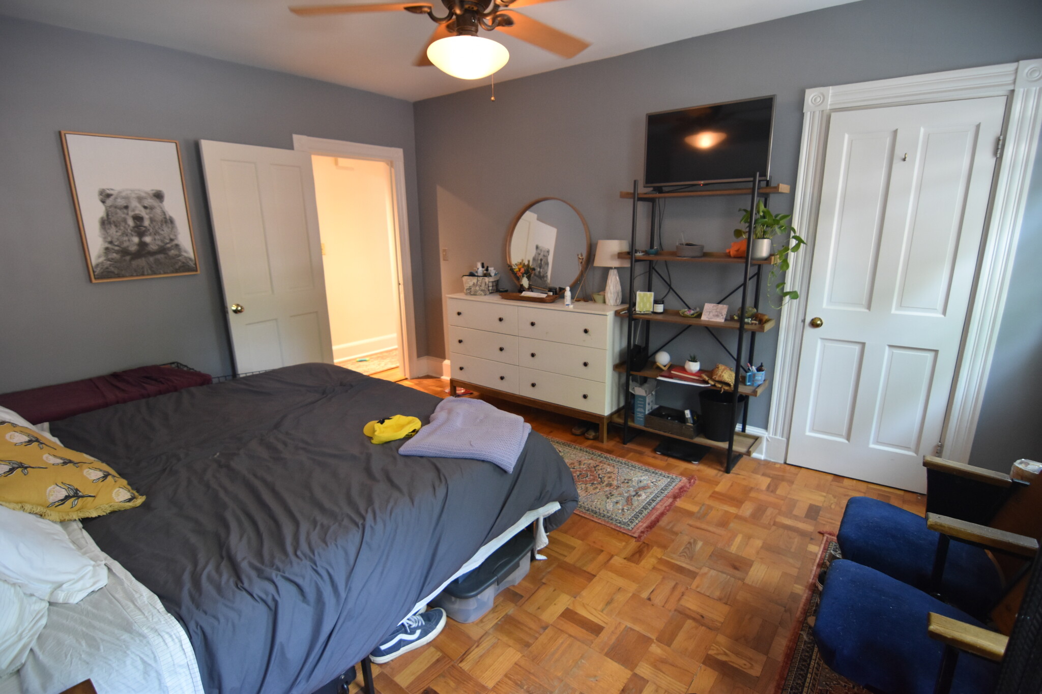 3 bed, 1 bath apartment for rent at 19 Craig Pl Unit 3, Coolidge Corner — photo 8 of 14