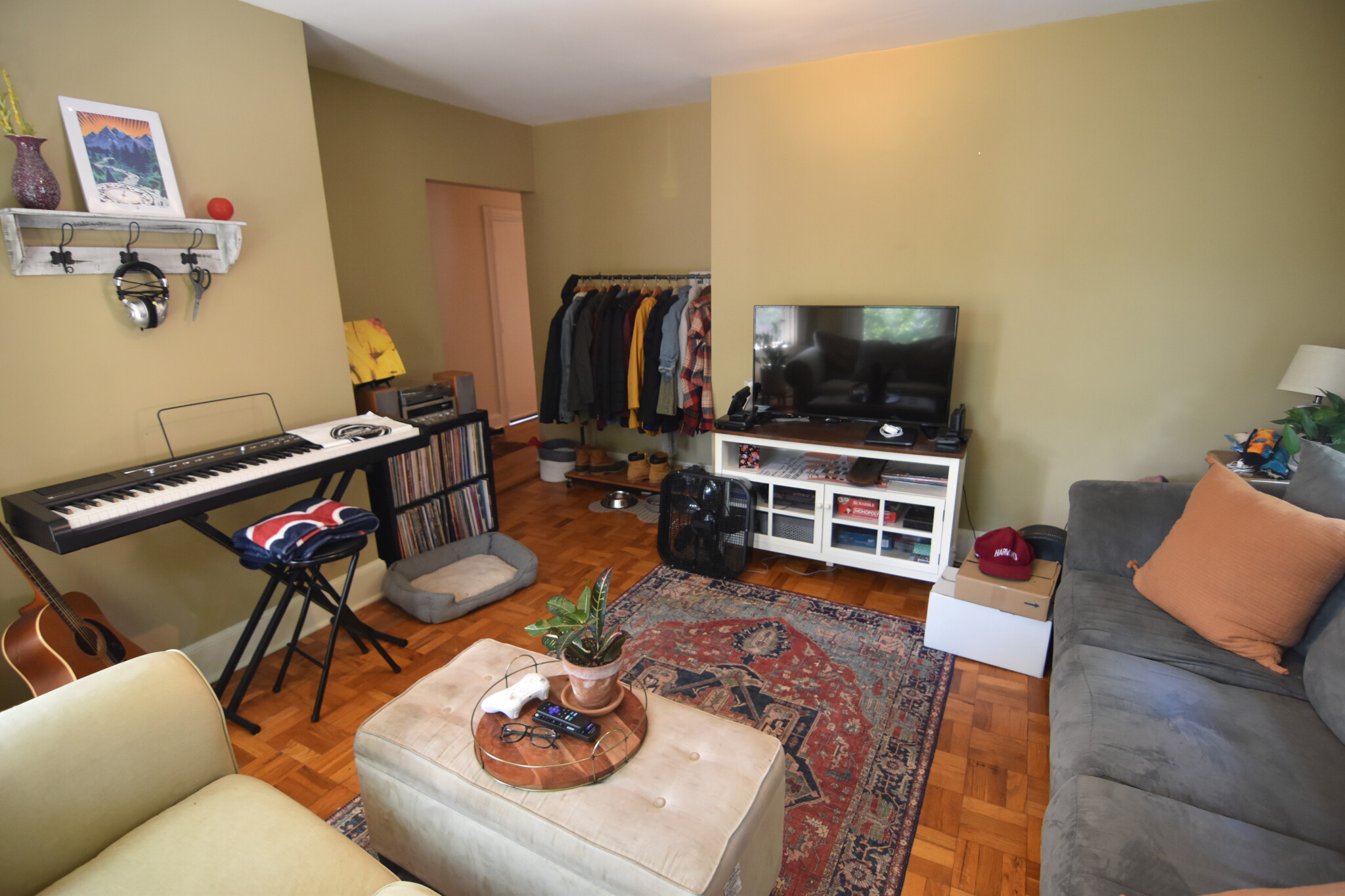 3 bed, 1 bath apartment for rent at 19 Craig Pl Unit 3, Coolidge Corner — photo 12 of 14