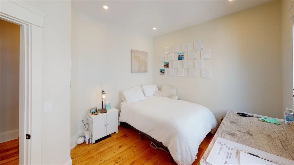 5 bed, 4+ bath apartment for rent at 19 Creighton St Unit SF, North Cambridge — photo 24 of 40