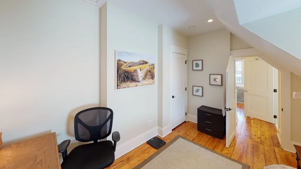 5 bed, 4+ bath apartment for rent at 19 Creighton St Unit SF, North Cambridge — photo 26 of 40