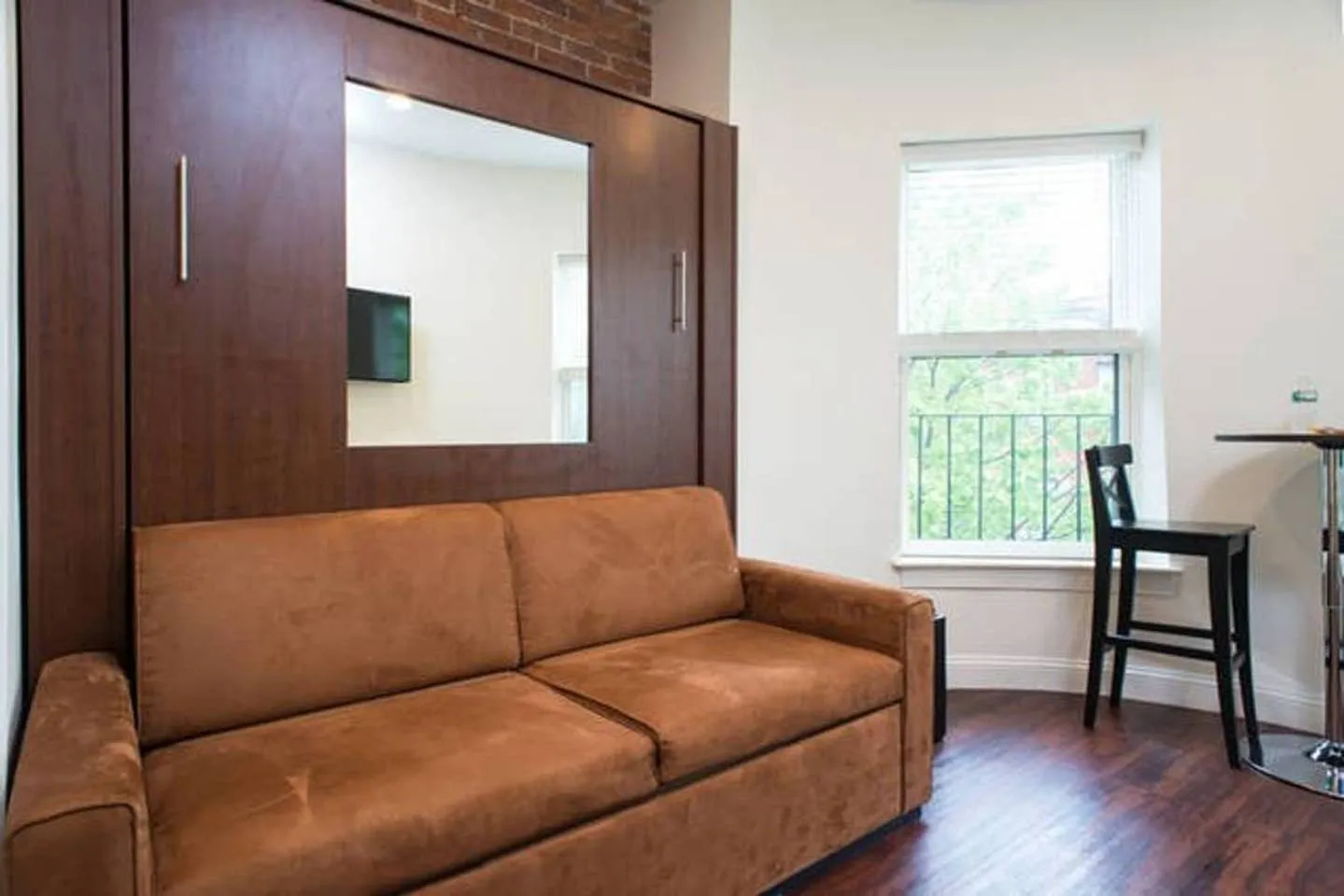 Studio bed, 1 bath apartment for rent at 19 Cumberland St Unit 3, Back Bay — photo 4 of 10