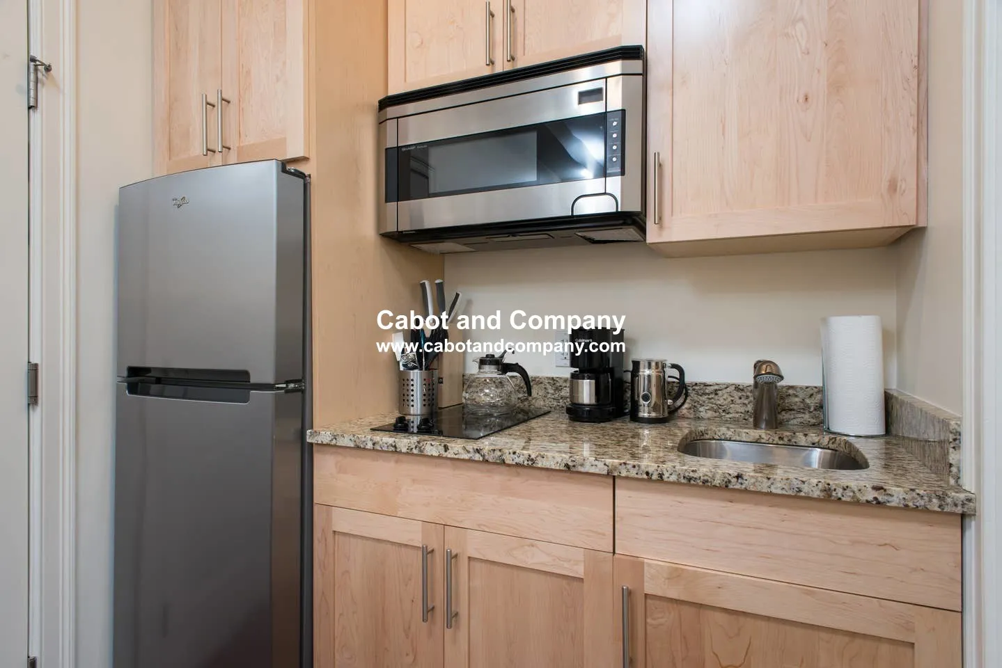 Studio bed, 1 bath apartment for rent at 19 Cumberland St Unit 8A, Back Bay — photo 3 of 9