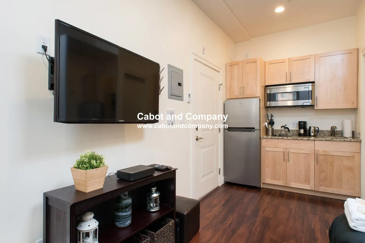Studio bed, 1 bath apartment for rent at 19 Cumberland St Unit 8A, Back Bay — photo 5 of 9