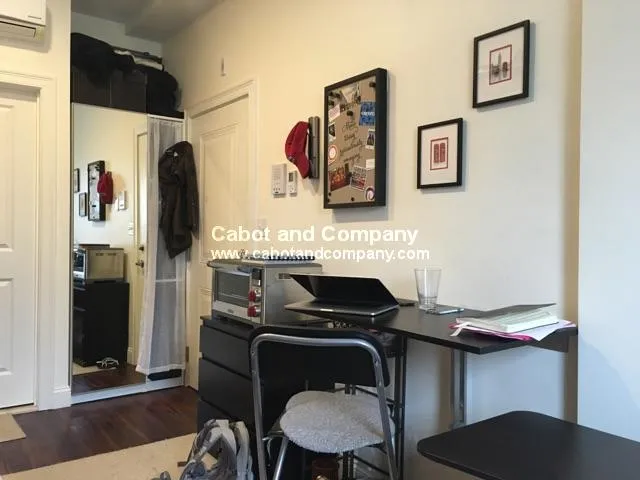 Studio bed, 1 bath apartment for rent at 19 Cumberland St Unit 9A, Back Bay — photo 5 of 9