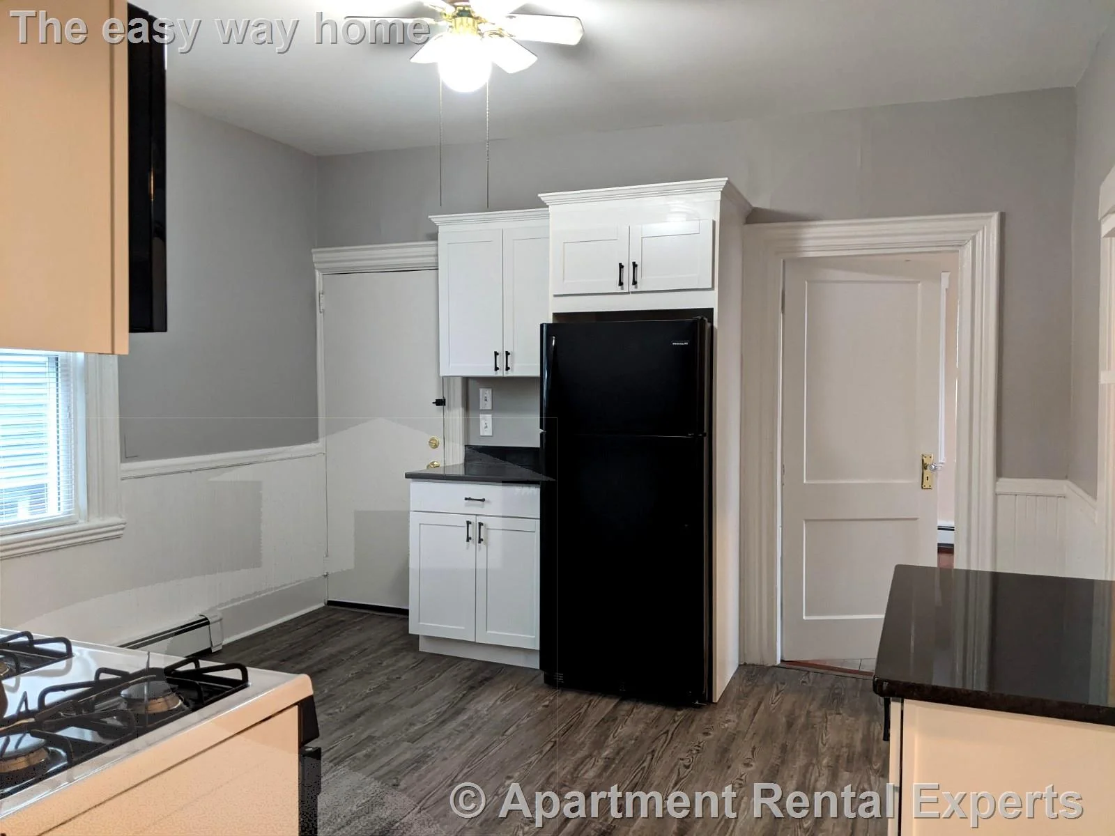 2 bed, 1 bath apartment for rent at 19 Dane St Unit 1, Union Square — photo 3 of 19