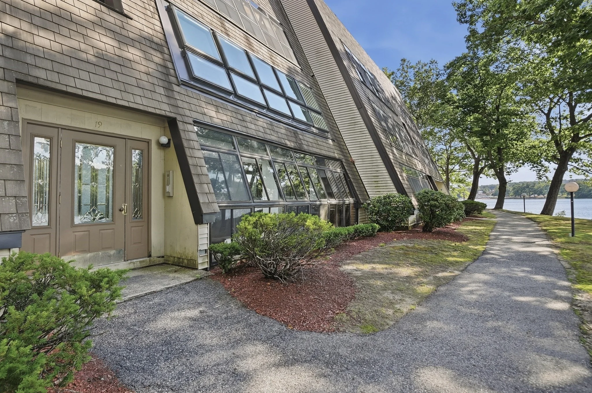 2 bed, 2 bath apartment for rent at 19 Eaglehead Ter Unit 4, Shrewsbury — photo 20 of 25